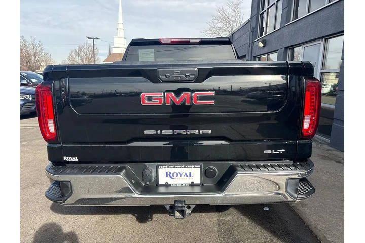 $45995 : 2025 GMC Sierra 1500 4WD Crew image 10
