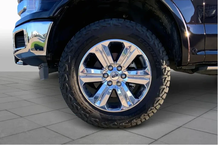 $29743 : Ford F-150 2018 4x4 Lariat 4 image 10