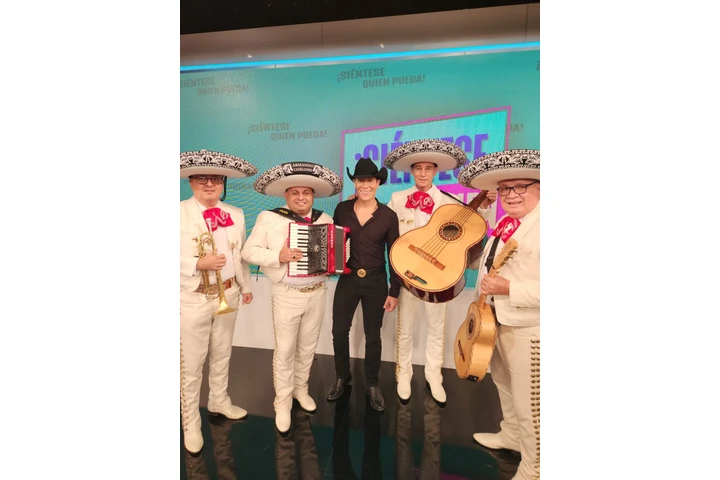 armando y su mariachi chapala image 2
