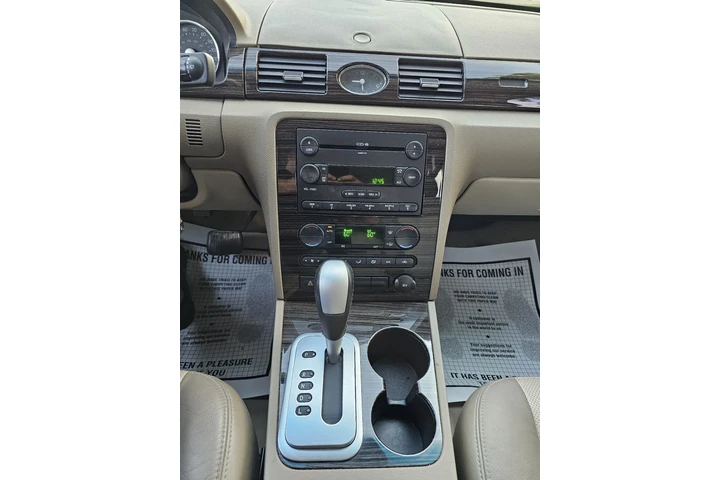 $4200 : 2005 Mercury Montego image 7
