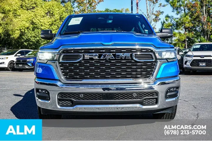 $37920 : Ram 1500 2025 4x4 Big Horn 4 image 10