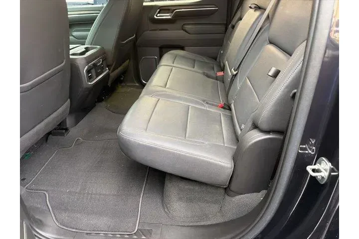 $39800 : GMC Sierra 1500 2023 4x2 SLT image 9