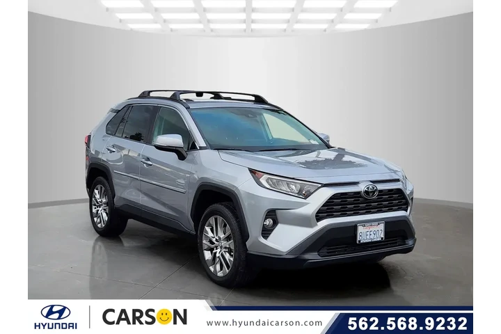 $25848 : Toyota RAV4 2021 XLE Premium image 1