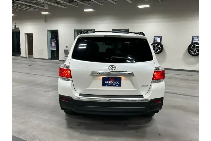 $12884 : Toyota Highlander 2013 AWD S image 7