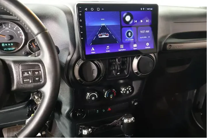 $14982 : Jeep Wrangler Unlimited 2017 image 5