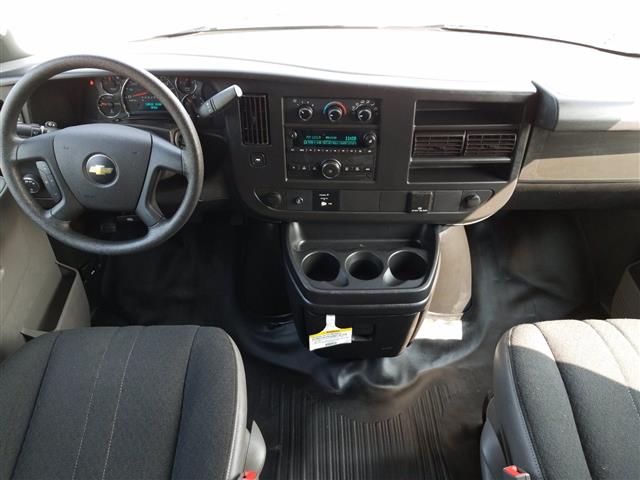 $22000 : 2019 Chevrolet Express 2500 image 6
