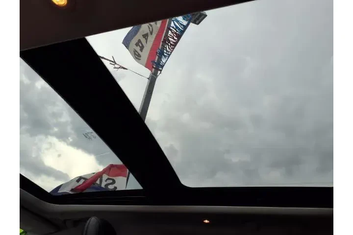 $16995 : Jeep Cherokee 2019 4x4 Limit image 9