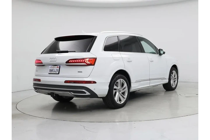 $27998 : Audi Q7 2021 AWD quattro Pre image 8