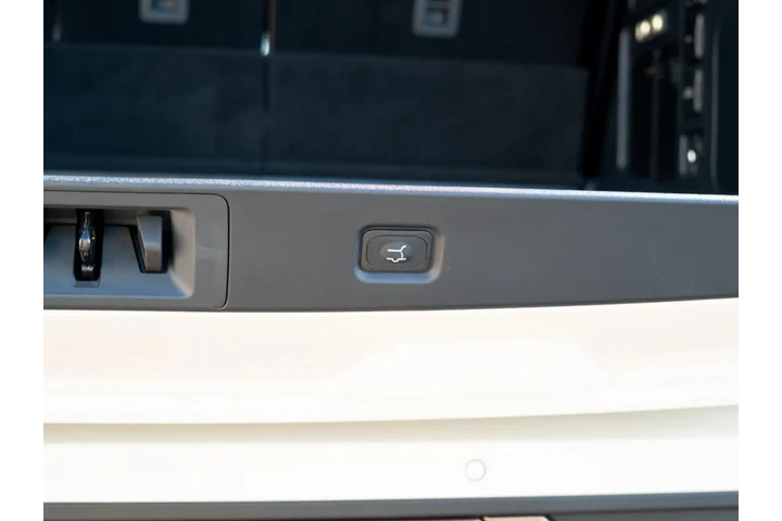 $88988 : 2025 Expedition King Ranch image 8