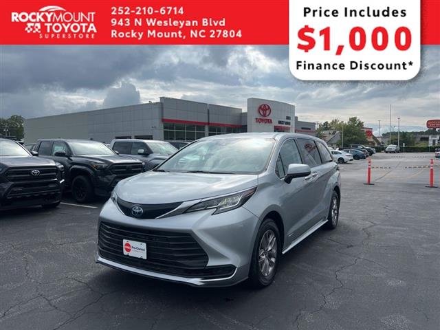 $31546 : PRE-OWNED 2021 TOYOTA SIENNA image 3