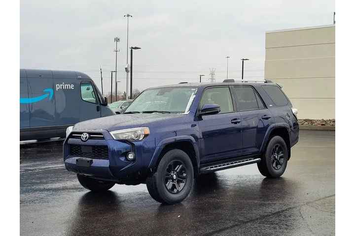$30295 : Toyota 4Runner 2021 4x4 SR5 image 8