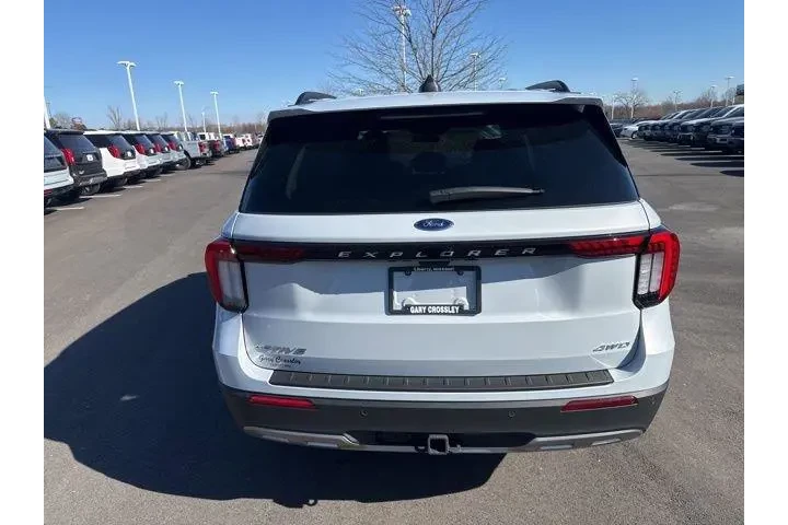 $40000 : Ford Explorer 2025 AWD Activ image 5