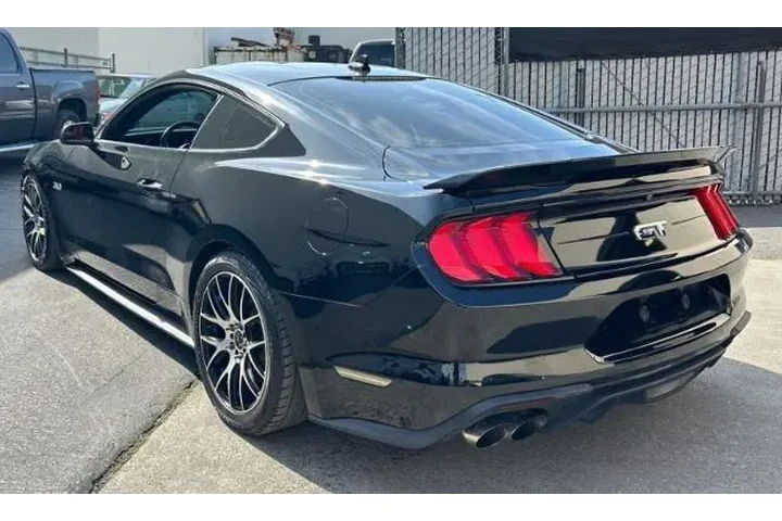$32900 : Ford Mustang 2020 GT 2dr Fas image 4