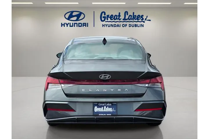 $20866 : Hyundai ELANTRA 2024 SEL 4dr image 4
