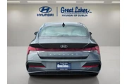 $20866 : Hyundai ELANTRA 2024 SEL 4dr thumbnail
