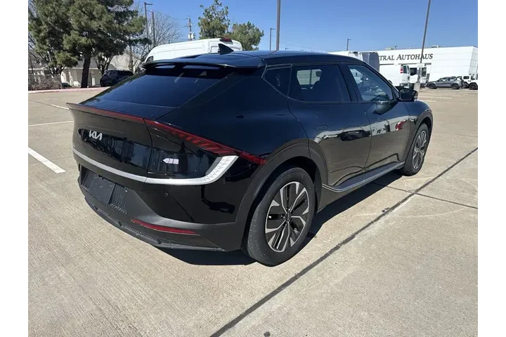 $22420 : Kia EV6 2024 AWD Wind 4dr Cr image 7