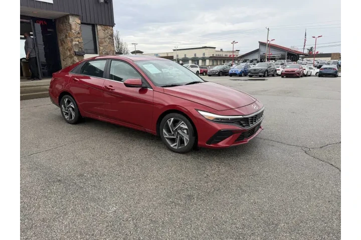 $17850 : 2025 Elantra SEL Convenience image 9