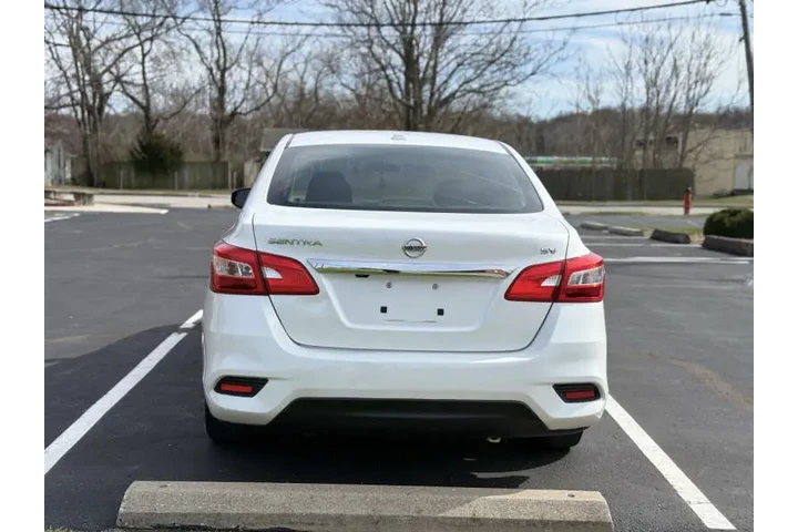 $6999 : 2019 Sentra SV image 5