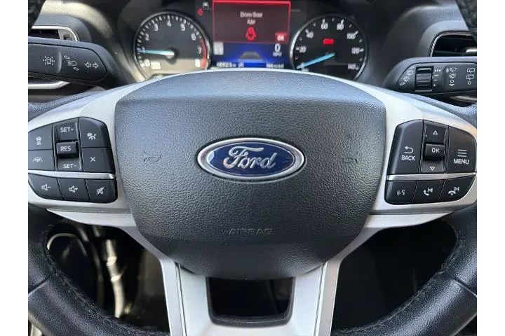 $29912 : Ford Explorer 2023 Limited 4 image 9