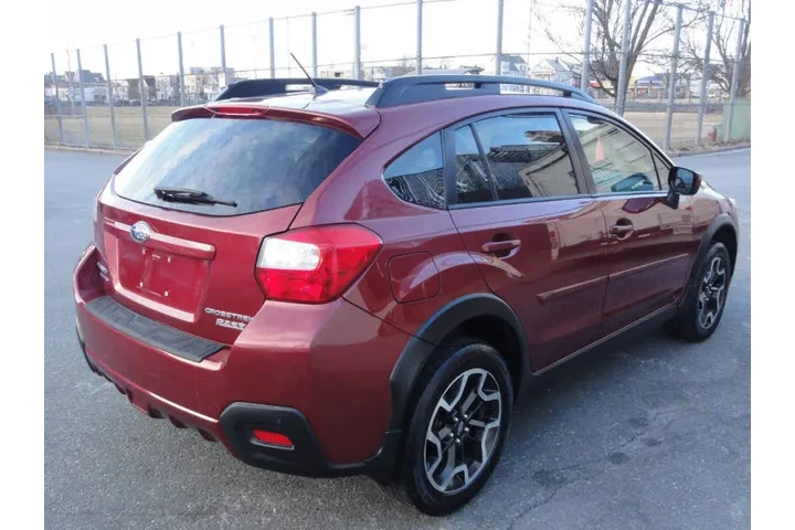 $8450 : 2017 Crosstrek 2.0i Premium image 4