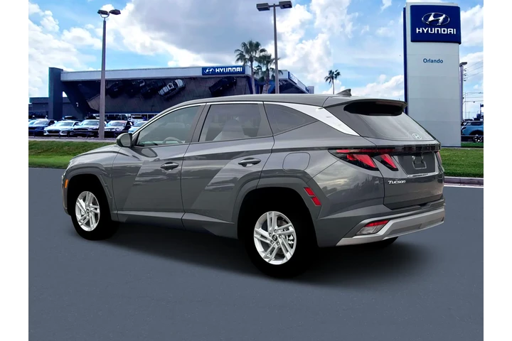 $30483 : Hyundai TUCSON 2026 SE 4dr S image 4