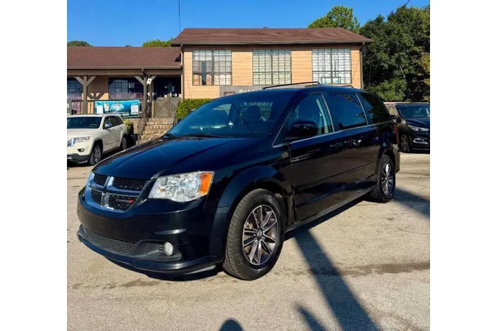 $5500 : 2017 Grand Caravan SXT image 5