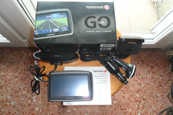 $40 : Vendo navegador gps TomTom GO image 1