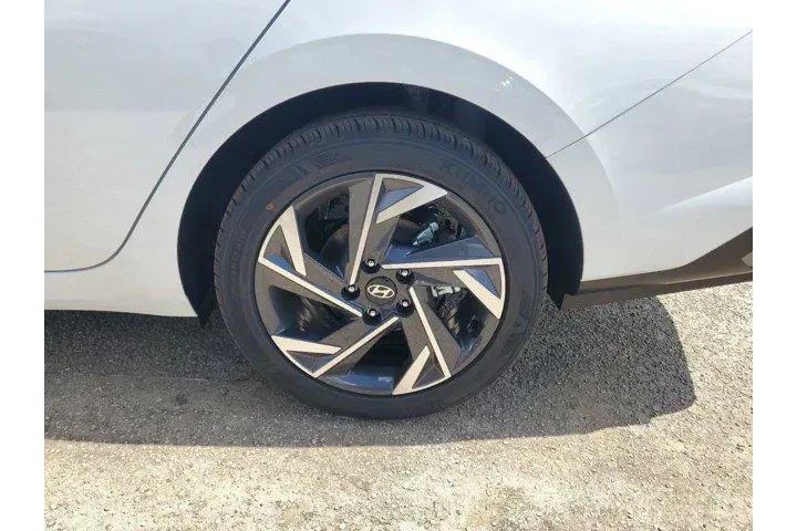 $24960 : Hyundai ELANTRA 2025 SEL Con image 5
