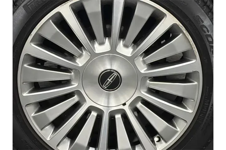 $21750 : Lincoln Navigator 2016 4x4 R image 5