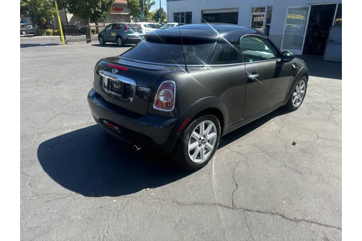 $11395 : 2014 MINI Coupe Cooper image 8