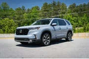 $39874 : Honda Pilot 2024 Touring 4dr thumbnail