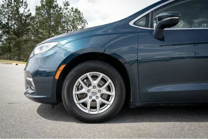 $21888 : Chrysler Pacifica 2022 Touri image 4