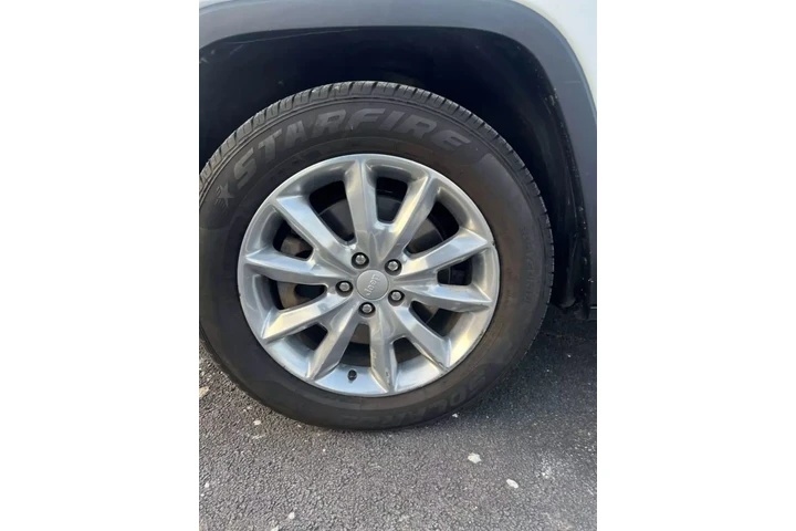 $11495 : 2017 JEEP CHEROKEE LIMITED SP image 1