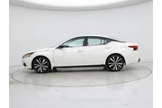 $16998 : Nissan Altima 2020 2.5 SR 4d thumbnail