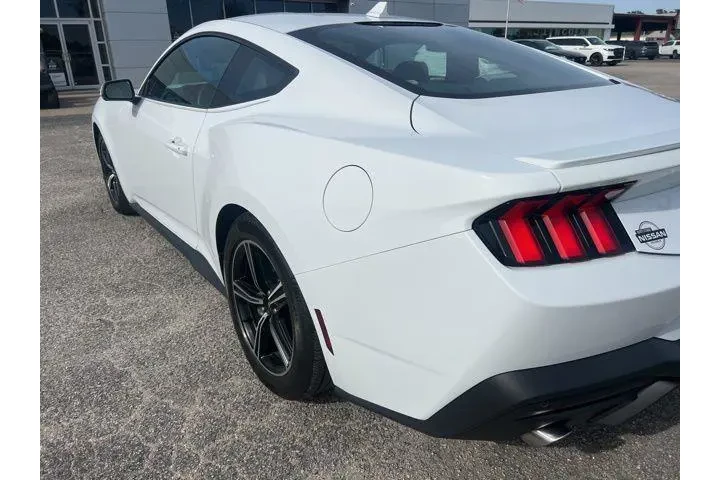 $32502 : Ford Mustang 2024 EcoBoost P image 5