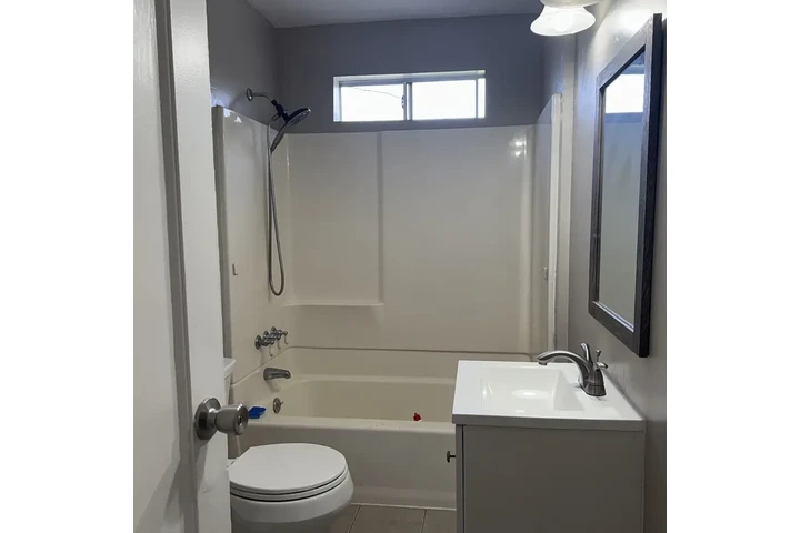 $1050 : Newly steel freshly painted image 2