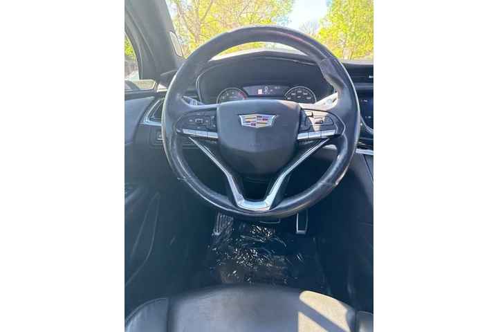 $17995 : 2020 XT6 AWD Sport image 8