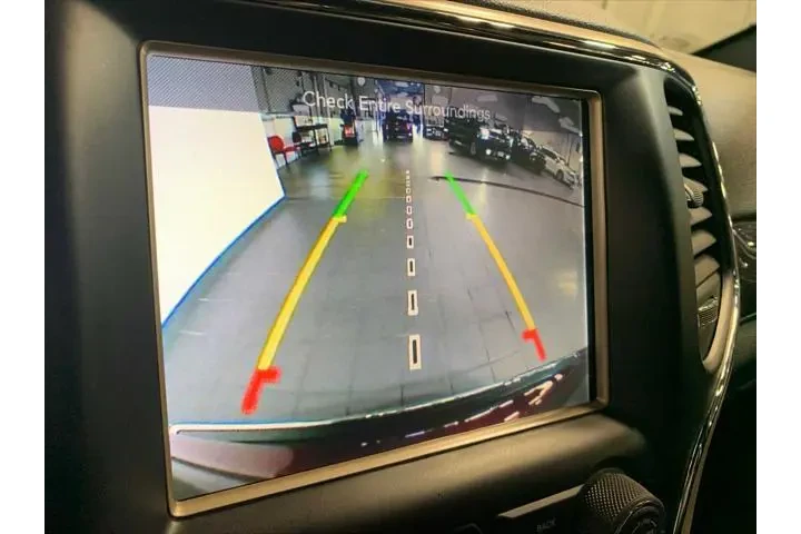 $18789 : Jeep Grand Cherokee 2017 4x4 image 6