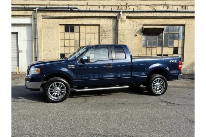 $9888 : 2005 F-150 XLT image 6