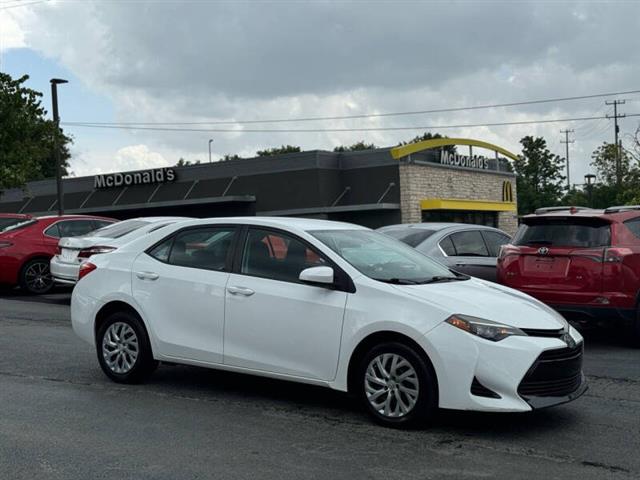 $11995 : 2017 Corolla LE image 6