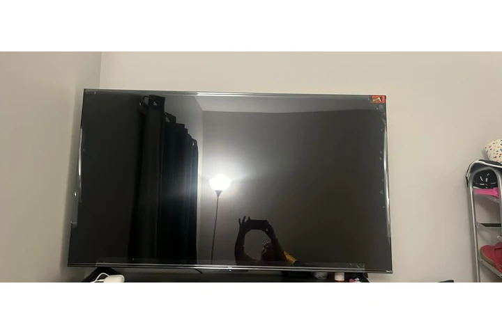 $230 : Una 75 pulgadas y otra de 55 image 1