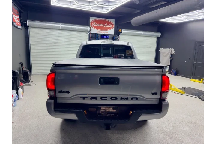 $31995 : 2021 Tacoma image 4
