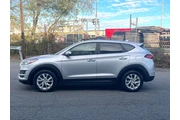 $13988 : 2021 Tucson SE AWD thumbnail