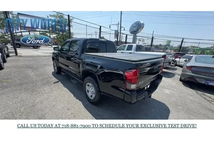 $33577 : Toyota Tacoma 2023 4x4 TRD S image 2