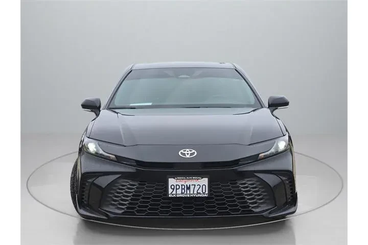 $28991 : Toyota Camry 2025 SE 4dr Sed image 2