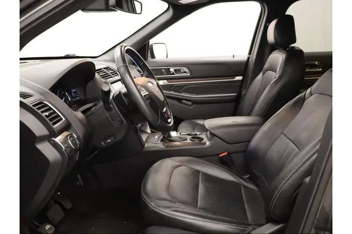 $12995 : Ford Explorer 2017 Limited 4 image 5