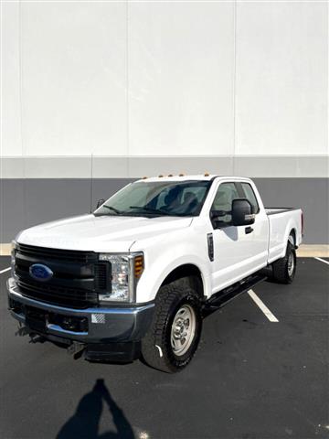 $29995 : 2019 Ford F-350 image 2
