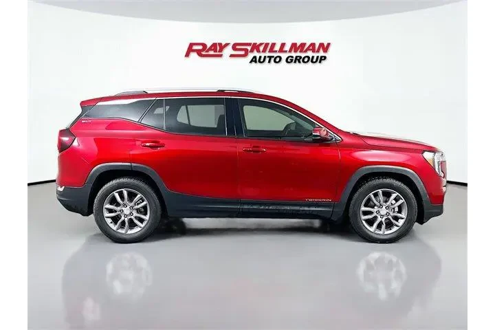 $26975 : GMC Terrain 2023 SLT 4dr SUV image 8