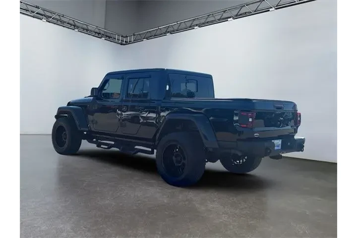 $31161 : Jeep Gladiator 2021 4x4 Over image 3