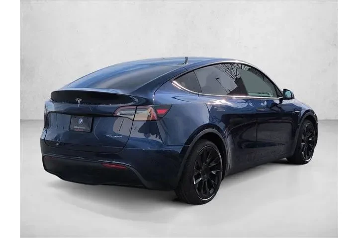 $27522 : Tesla Model Y 2021 AWD Long image 5